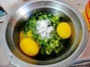 韭菜煎蛋饭的做法步骤2