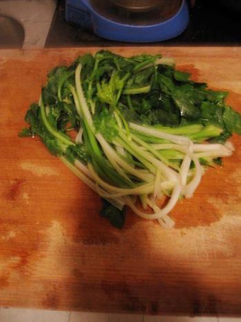 芹菜水饺的做法步骤4