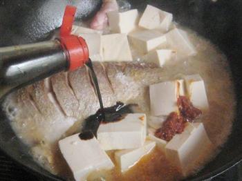 白鱼烧豆腐的做法步骤8