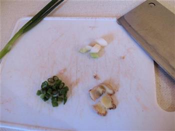 茶树菇红烧肉的做法图解4