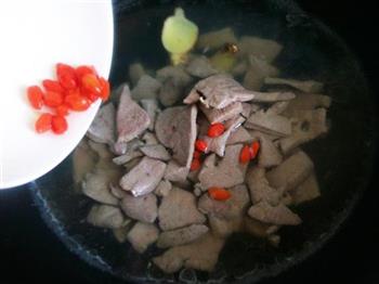 猪肝菠菜汤的做法图解8