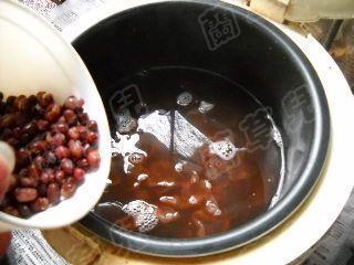 薏米红豆银耳羹的做法步骤5