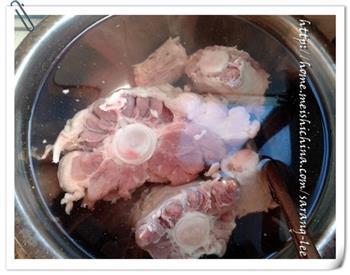 韩式牛尾汤的做法步骤1