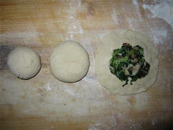 青菜香菇包子的做法步骤3