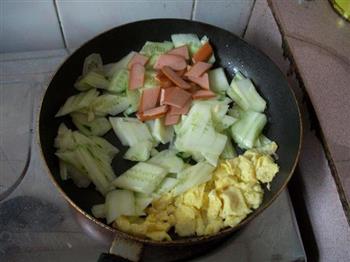 青瓜炒鸡蛋的做法步骤5