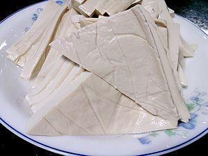 豌豆苗烩豆腐的做法步骤1