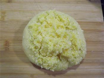 花形椰蓉面包的做法步骤7