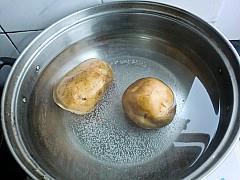 烤土豆串的做法步骤1
