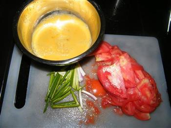 西红柿鸡蛋盖饭的做法步骤4