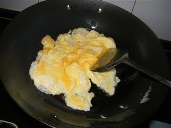 西红柿鸡蛋盖饭的做法步骤5