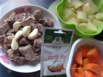 咖喱土豆烧牛肉的做法步骤3