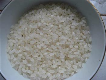 胡萝卜大米粥的做法步骤2