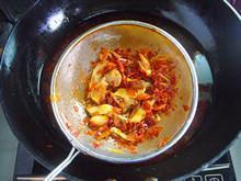 红油鱼片火锅的做法步骤16