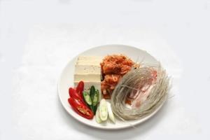 韩式泡菜豆腐汤的做法图解1