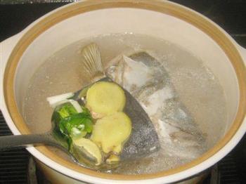 海鲈鱼头豆腐汤的做法步骤6