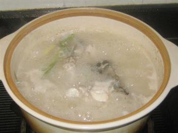海鲈鱼头豆腐汤的做法图解7