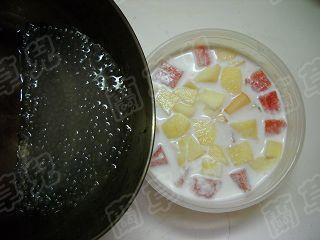 椰香西米水果捞的做法步骤9
