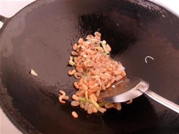 蚝油双椒小河虾的做法步骤6