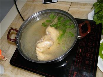 鸡汤火锅的做法步骤2