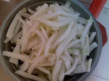 白菜丸子汤的做法步骤2