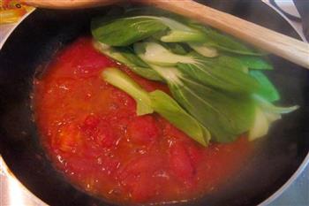 瘦身番茄油菜汤的做法图解3