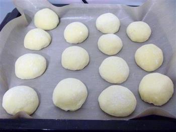 传统豆沙面包的做法步骤7