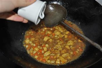 咖喱土豆泥炒饭的做法步骤8