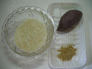 紫薯糙米粥的做法图解1