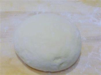 花样豆沙面包的做法步骤7