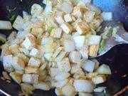 白菜帮烧豆腐的做法步骤10