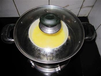 火腿肠牛奶蒸蛋的做法图解6