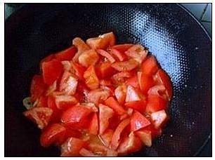 西红柿青椒炒蛋的做法步骤6