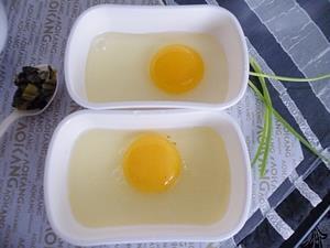 海米酸菜蒸蛋羹的做法步骤2