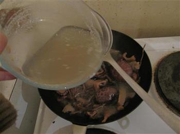 菌菇汤的做法步骤6