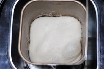 炼奶胚芽小餐包的做法步骤2