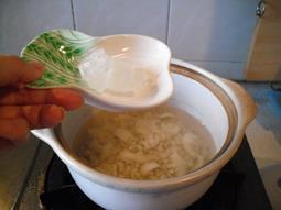 薏米百合粥的做法步骤4