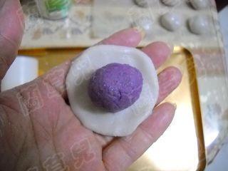 椰香紫薯芝麻冰皮的做法步骤10