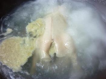 杏鲍菇馄饨麻鸭煲的做法步骤3