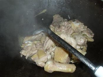 真姬菇炖鸡腿肉的做法图解8