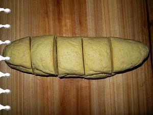 胡萝卜馅玉米面包子的做法图解8
