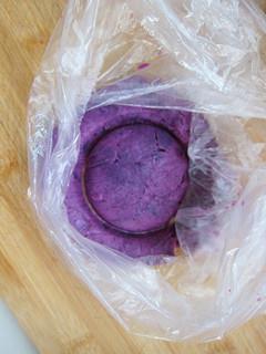 奶香紫薯芝麻饼的做法步骤8