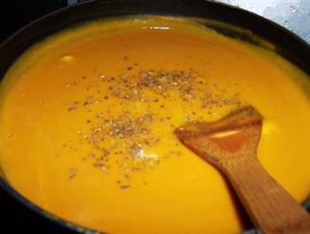 南瓜奶油浓汤的做法步骤11