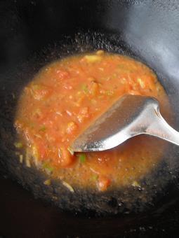 虾仁番茄鸡蛋汤的做法步骤4