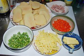培根奶酪焗土豆泥的做法步骤2