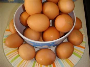 甘香卤鸡蛋的做法步骤1
