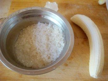 香蕉粥的做法图解2