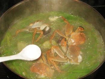 螃蟹莴苣汤的做法图解4