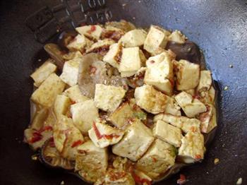 香菇烧豆腐的做法步骤9