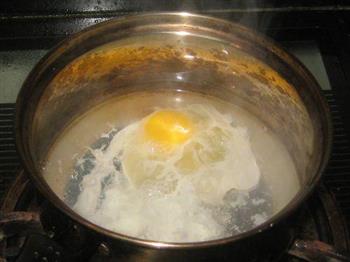枸杞酒酿蒲蛋的做法步骤3
