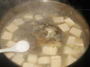 鸦片鱼头豆腐汤的做法图解6